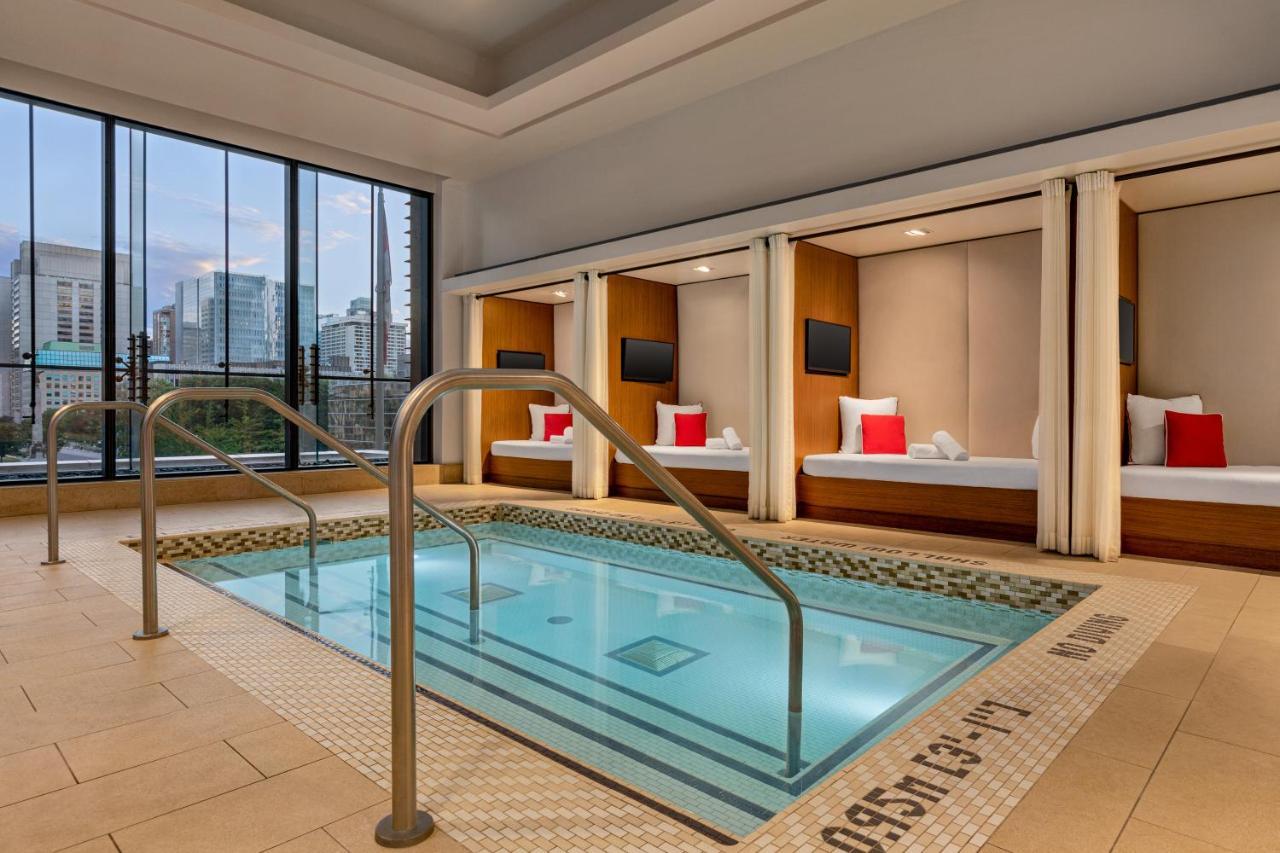 Shangri-La Toronto Bagian luar foto