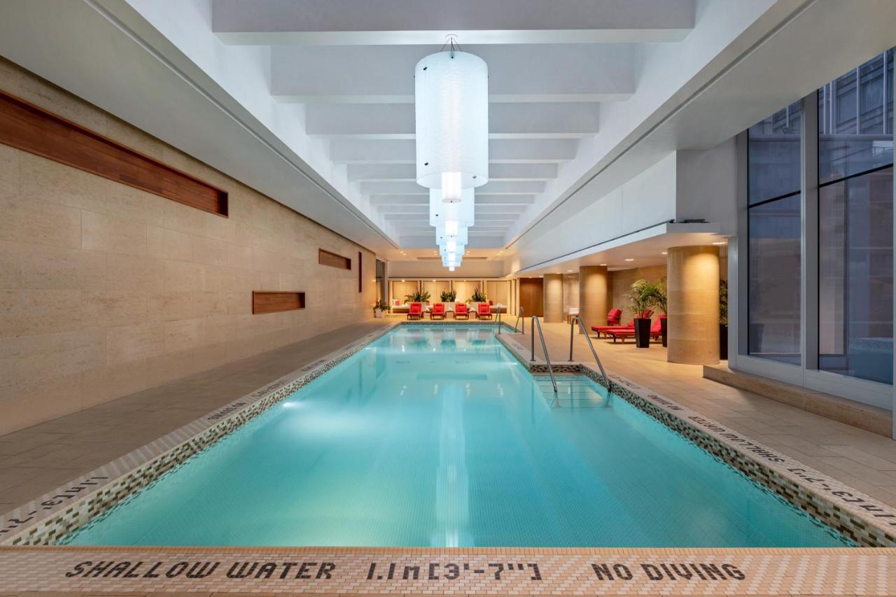 Shangri-La Toronto Bagian luar foto