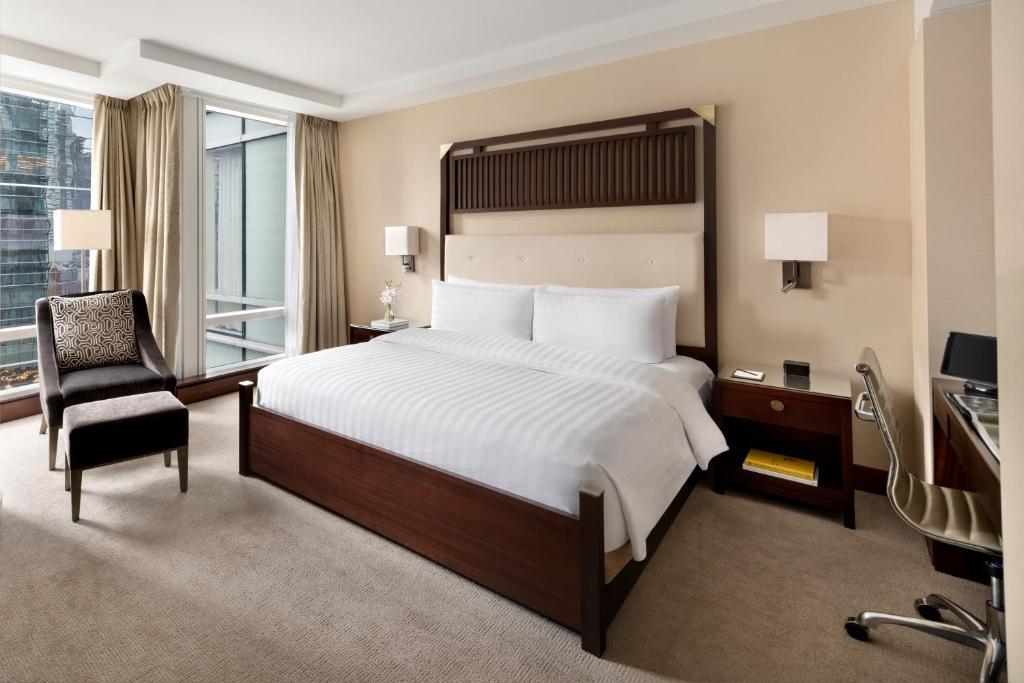 Shangri-La Toronto Bagian luar foto