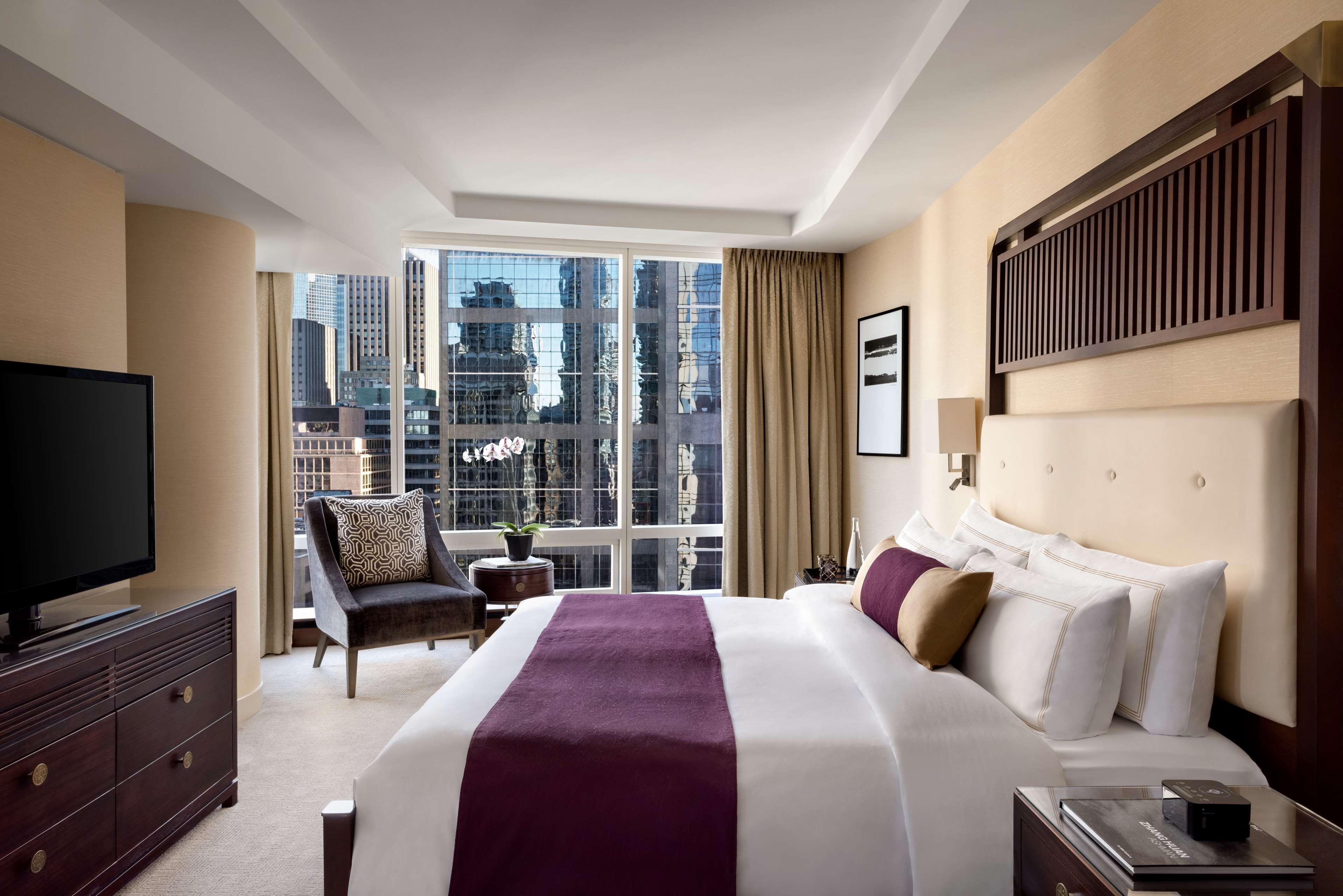 Shangri-La Toronto Bagian luar foto
