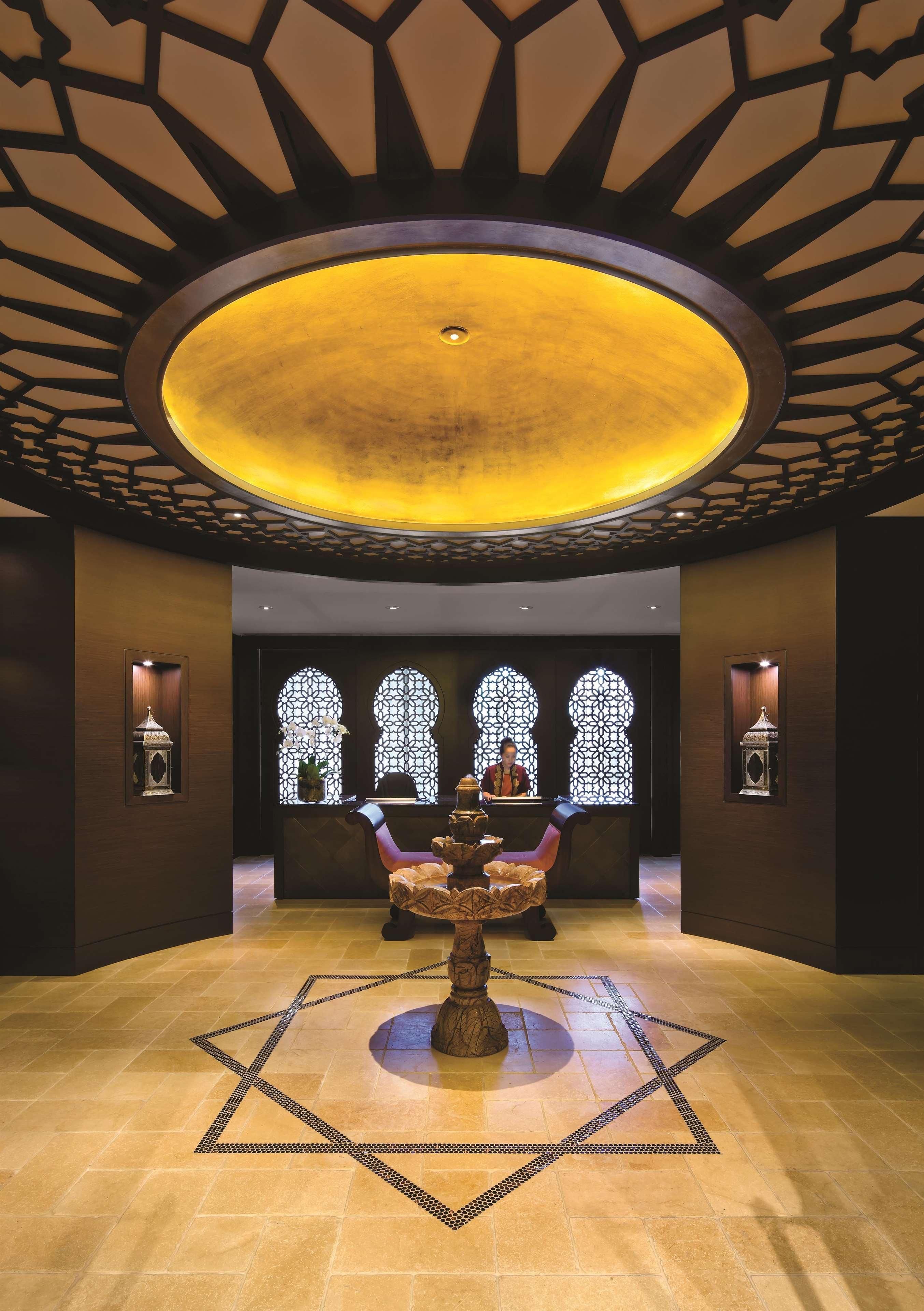 Shangri-La Toronto Bagian luar foto