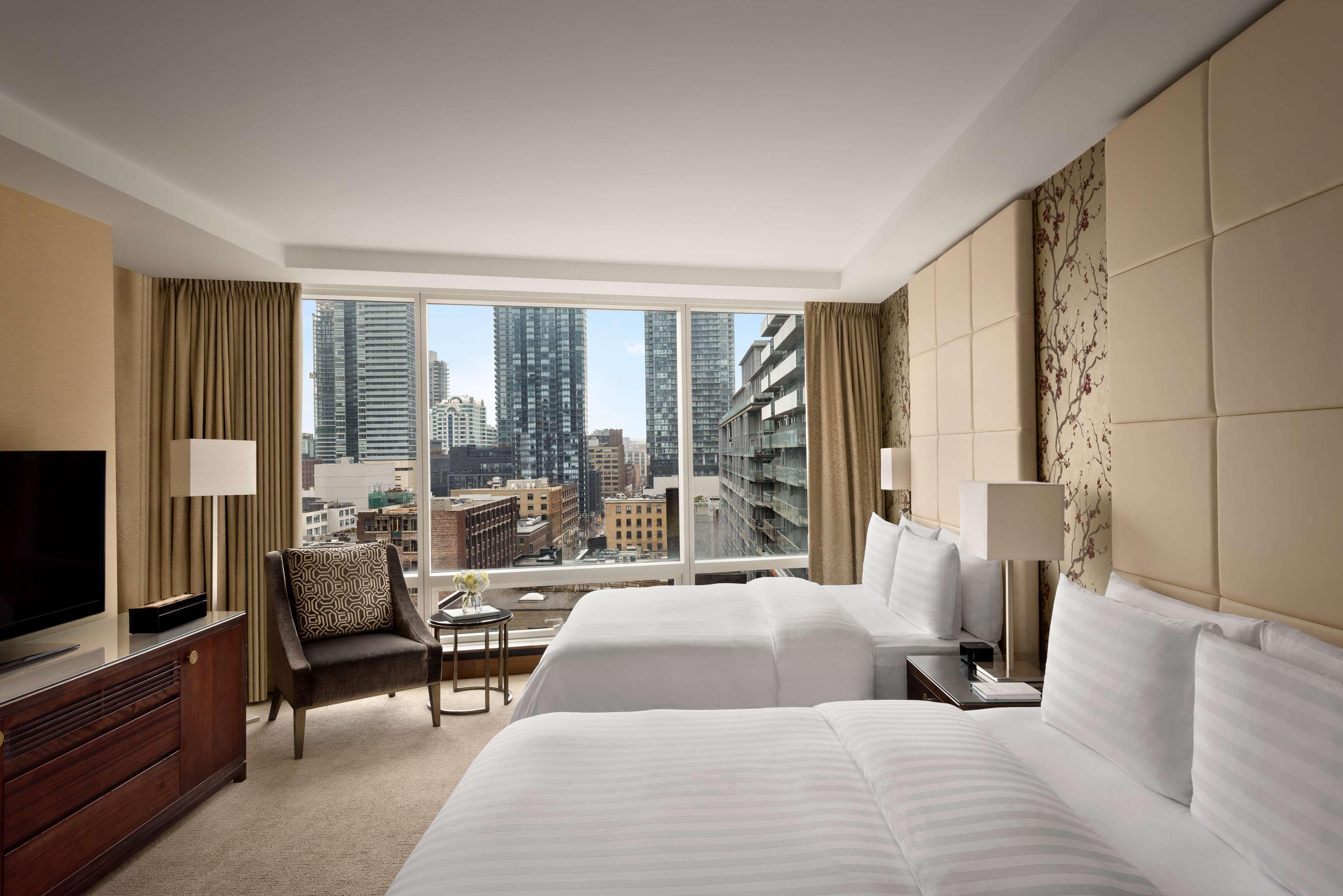 Shangri-La Toronto Bagian luar foto